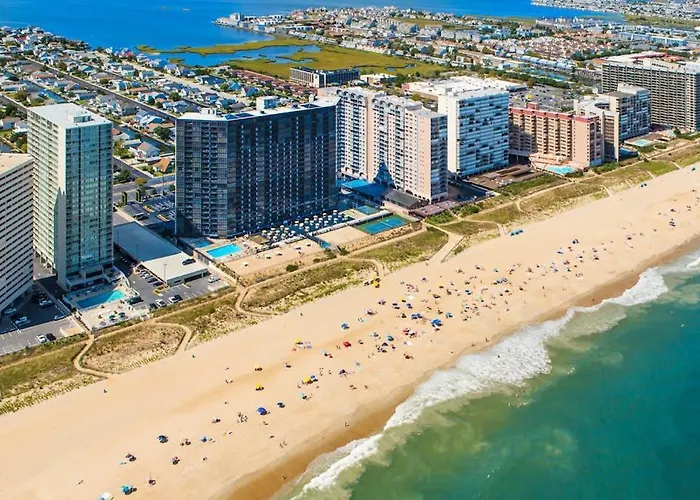 Waterfront With Incredible Views Balcony Washer & Dryer Pools & Sauna * Ocean City